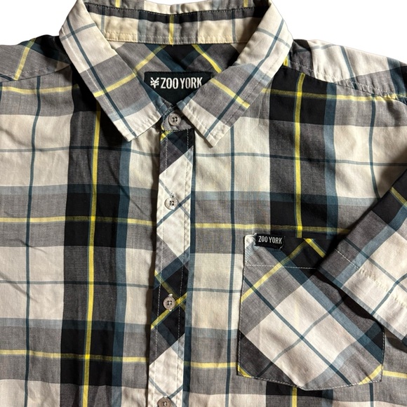 Zoo York mens XL‎ short sleeve plaid button down shirt - Picture 1 of 8